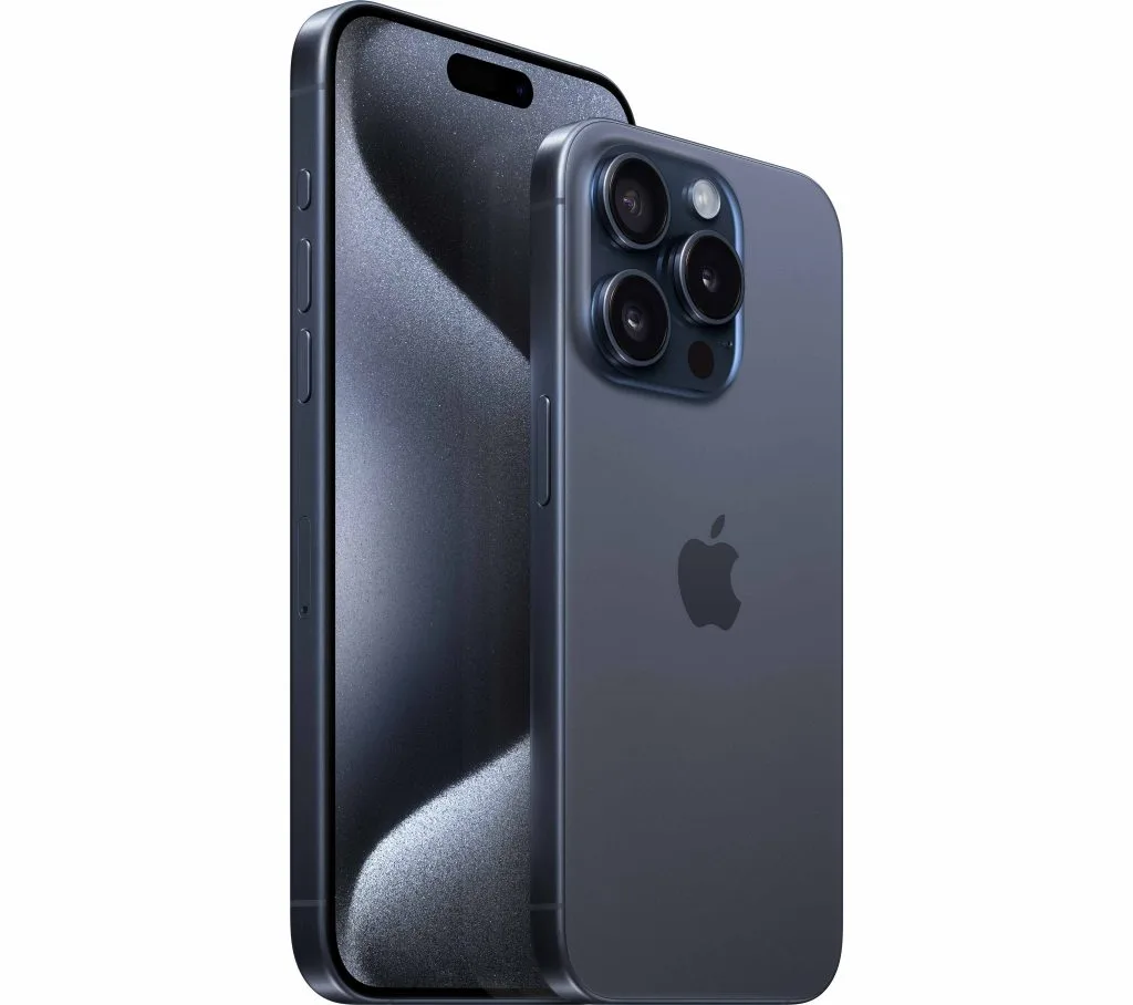 iPhone 15 Pro, một mẫu điện thoại độc quyền, đ&atilde; ch&iacute;nh thức ra mắt tại sự kiện h&agrave;ng năm v&agrave;o th&aacute;ng 09/2023. Đ&acirc;y l&agrave; sản phẩm mới của Apple, thu h&uacute;t sự ch&uacute; &yacute; lớn với việc trang bị chip mạnh mẽ Apple A17 Pro v&agrave; sự thay đổi đột ph&aacute; trong cổng kết nối, từ Lightning sang chuẩn Type-C. Điều n&agrave;y đặt iPhone 15 Pro trở th&agrave;nh một thiết bị đầy m&ecirc; hoặc, mang đến trải nghiệm tuyệt vời v&agrave; tiện &iacute;ch vượt trội cho người d&ugrave;ng.