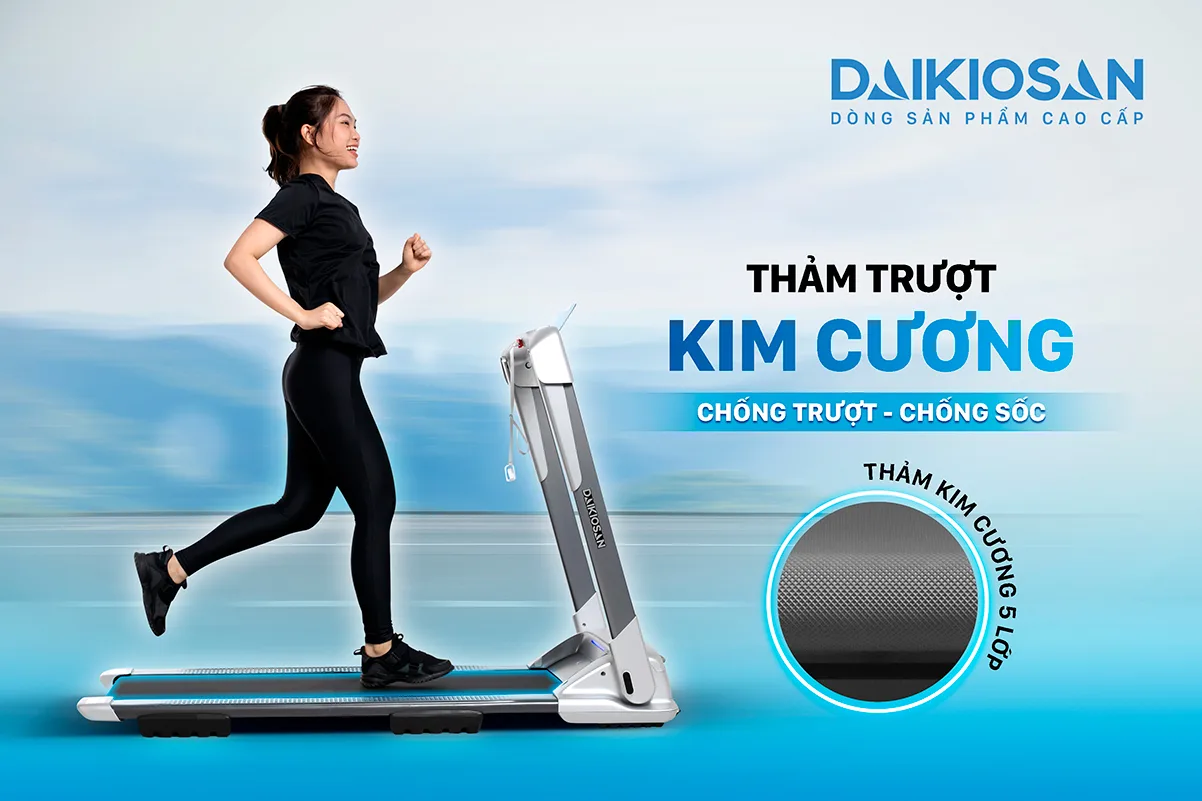 Nếu bạn đang t&igrave;m kiếm một dụng cụ đặc biệt để đốt ch&aacute;y giai đoạn chạy bộ, th&igrave; kh&ocirc;ng c&oacute; g&igrave; tốt hơn m&aacute;y chạy bộ đa năng Daikiosan DVCB-00006 - một lựa chọn h&agrave;ng đầu nhờ c&ocirc;ng suất mạnh mẽ v&agrave; t&iacute;nh năng n&acirc;ng dốc 3 mức... với thiết kế ấn tượng v&agrave; phong c&aacute;ch thể thao, n&oacute; sẽ mang lại động lực cho bạn tham gia tập luyện mỗi ng&agrave;y.